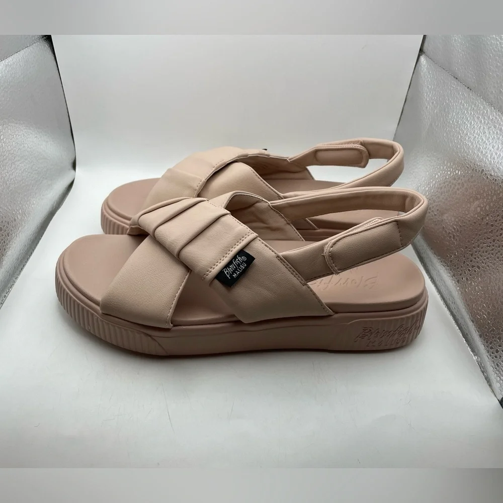 Blowfish Malibu Dulce women’s platform sandals size 9
